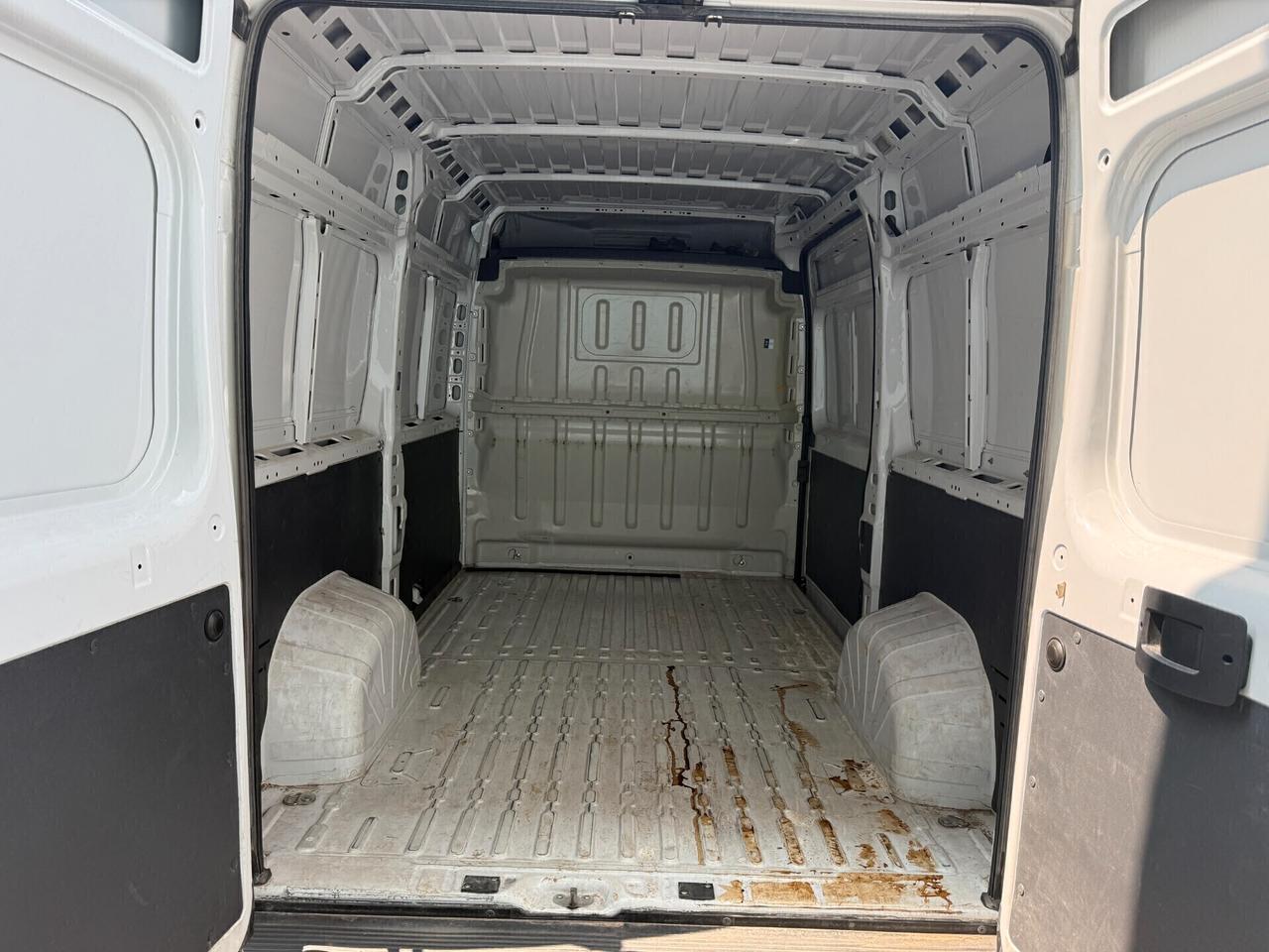 Peugeot Boxer 2.2/140 CV/149000 KM/2021