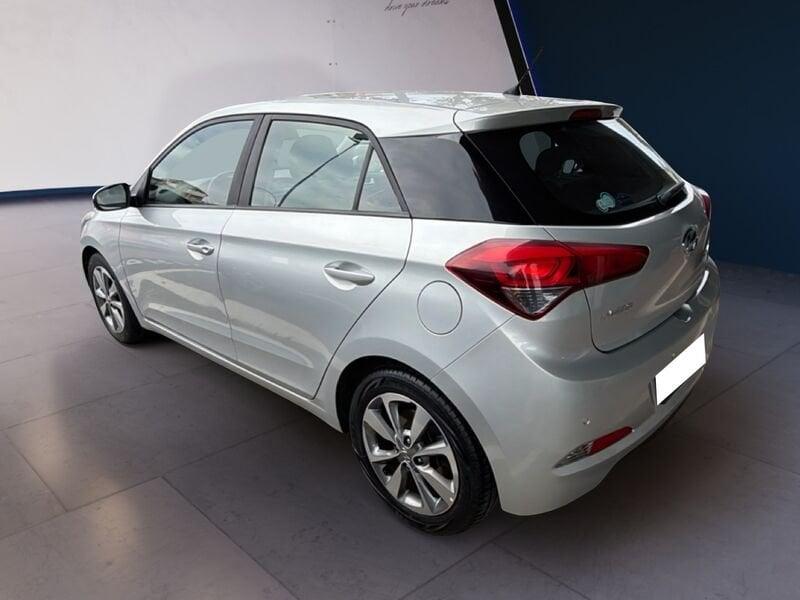 Hyundai i20 i20 5p 1.1 crdi Login 75cv