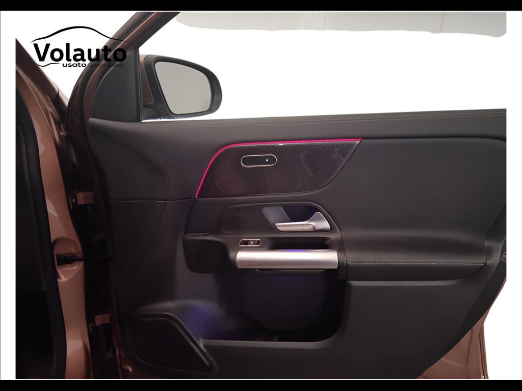 Mercedes-Benz GLA-H247 2020 - GLA 200 d Premium auto