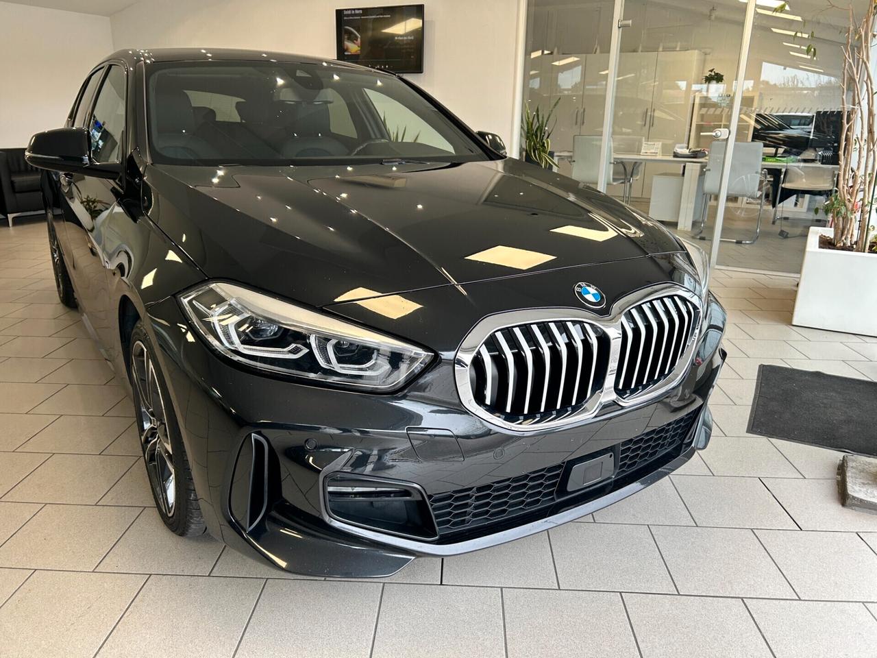 Bmw 120 120d 5p. Msport XDRIVE