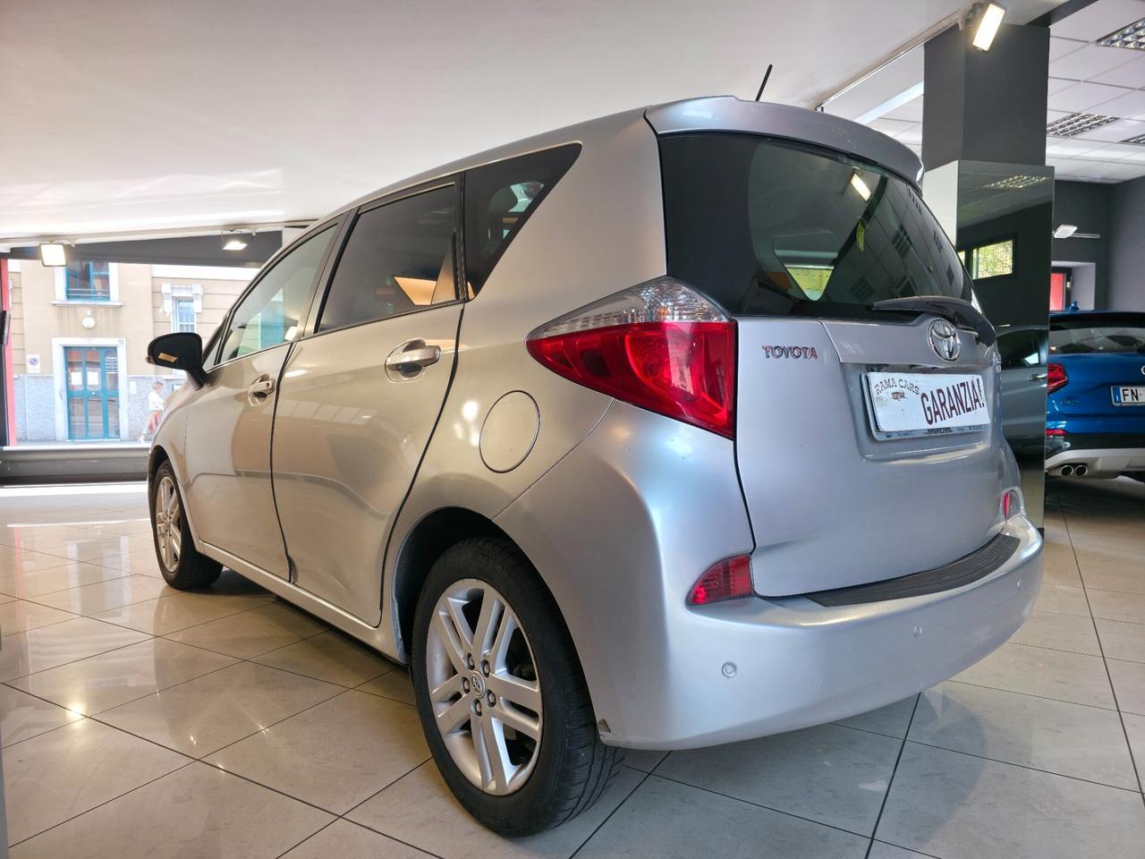 Toyota Verso-S