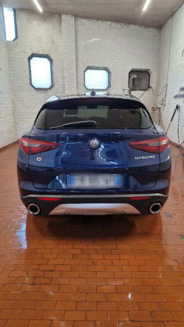 ALFA ROMEO Stelvio 2.2 Turbodiesel 210 CV AT8 Q4 Executive