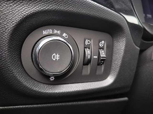 Opel Corsa 1.2 Edition ** KM O **