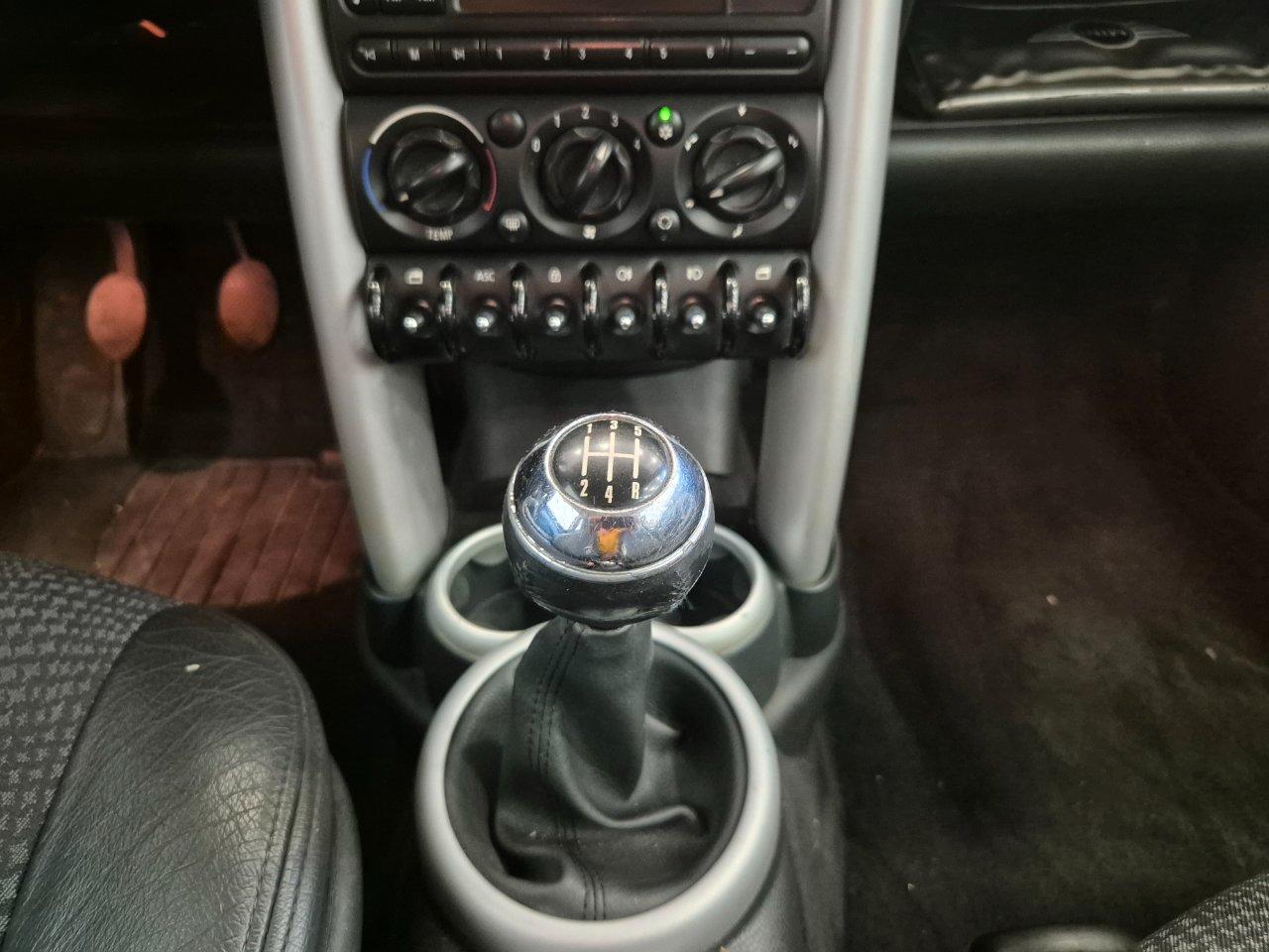Mini Cooper 1.6 3 p. - NEOPATENTATI