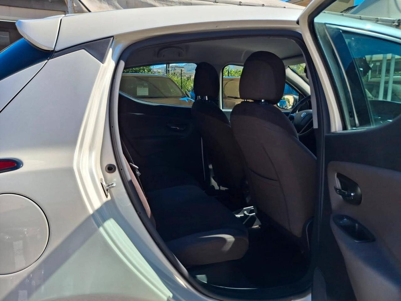 Lancia Ypsilon 1.3 MJT 16V 95 CV 5 porte S&S Gold