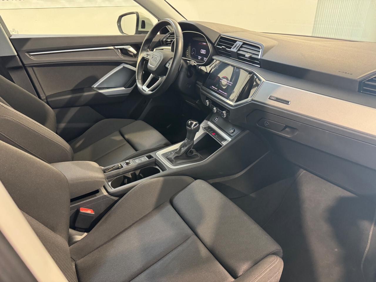 Audi Q3 Sportback 35 TDI S tronic Business Plus