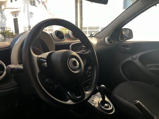 SMART ForFour 70 1.0 twinamic Youngster da ?179,00 mensili