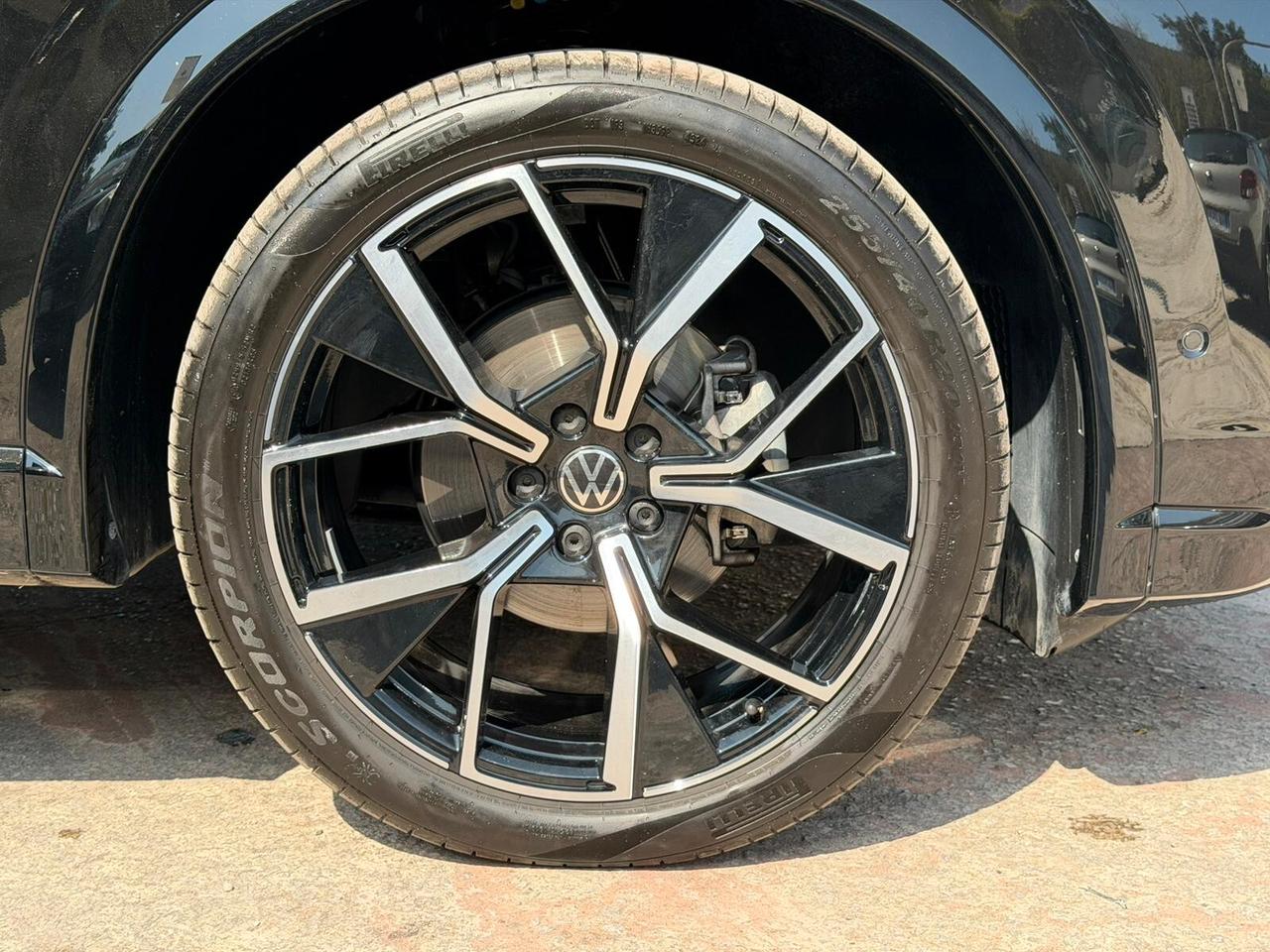 Volkswagen Tiguan 1.5 TSI eHybrid DSG R-Line Plus