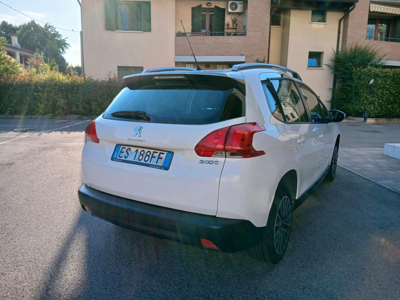 Peugeot 2008 1.4 HDi 68CV Access finanziabile ...OK per neo patentati