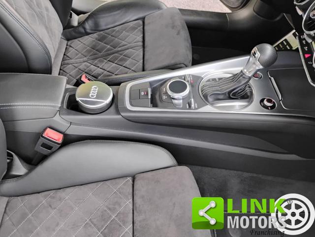 AUDI TT Coupé 1.8 TFSI S tronic S line