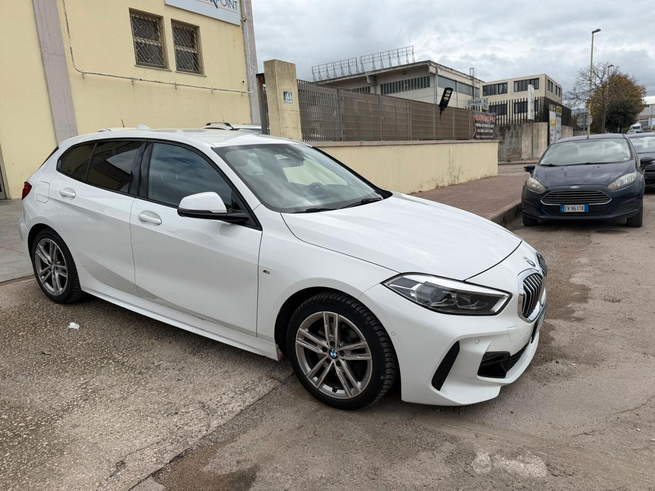 Bmw 116d DIESEL AUTOMATICO MSPORT 2022