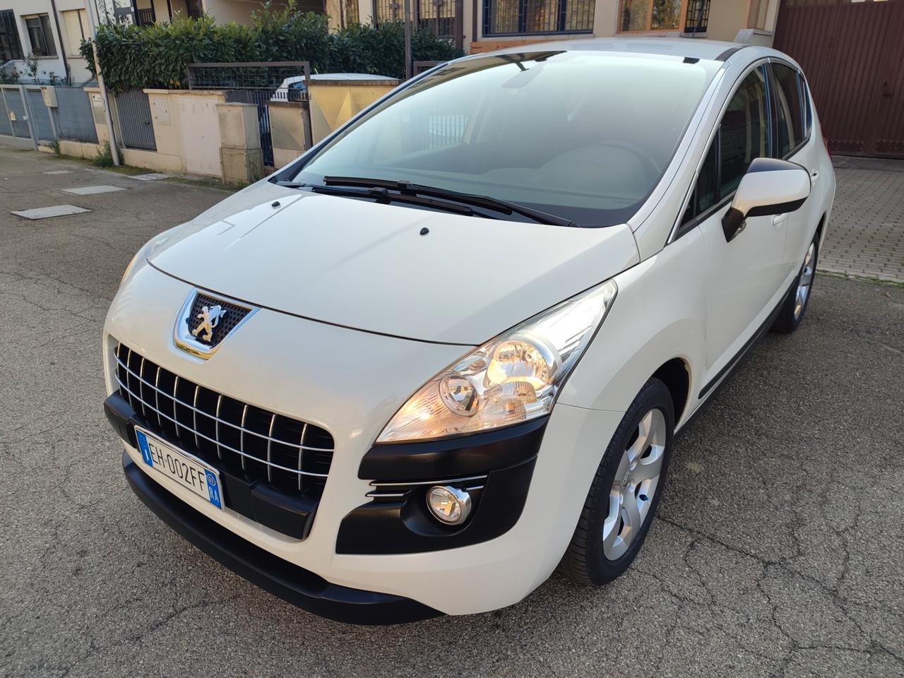 PEUGEOT 3008 DEL 2011 DIESEL 2.0 110KW 150CAVALLI