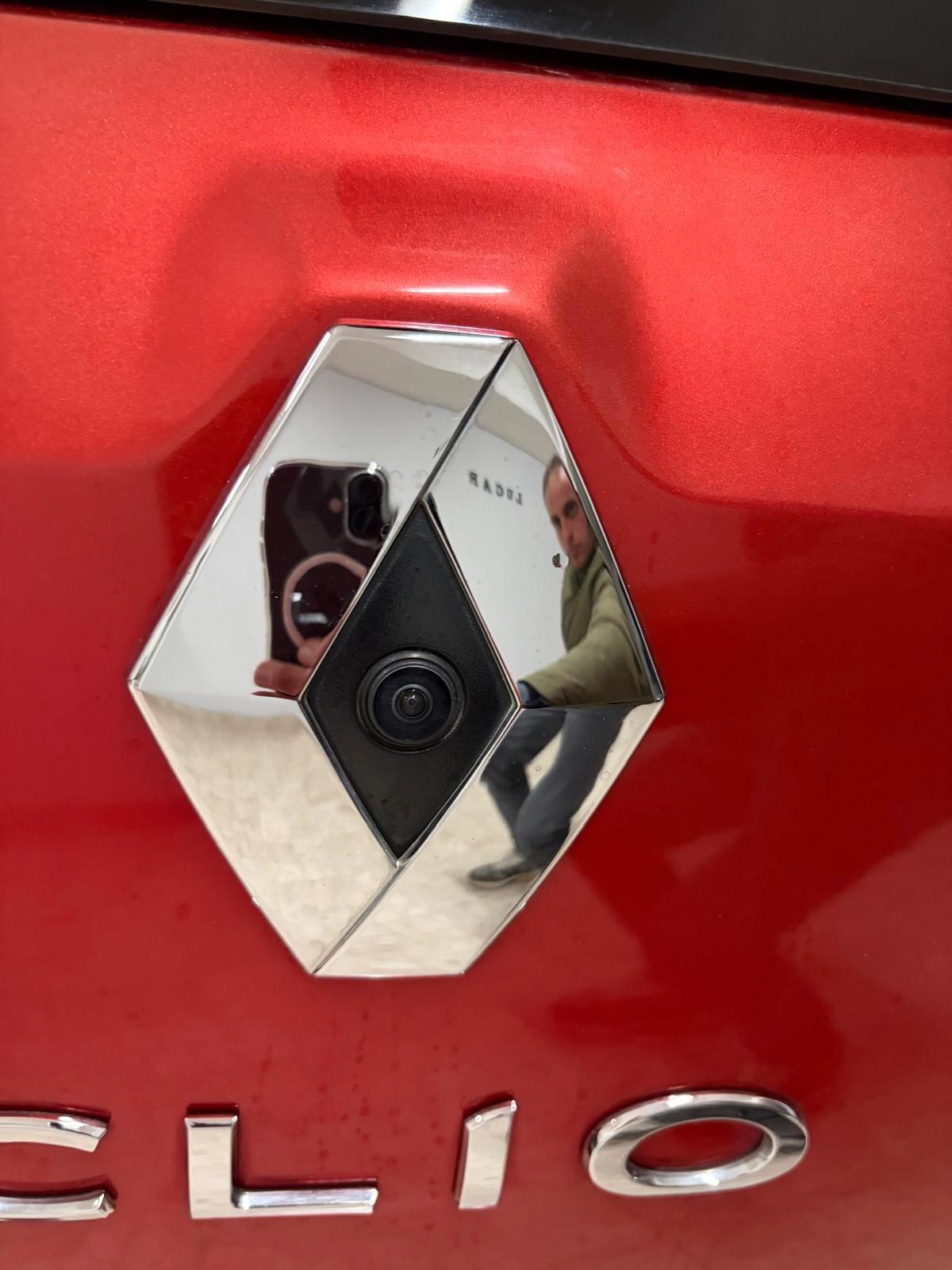 RENAULT CLIO 1.5 DCI S&S 5 PORTE ENERGY