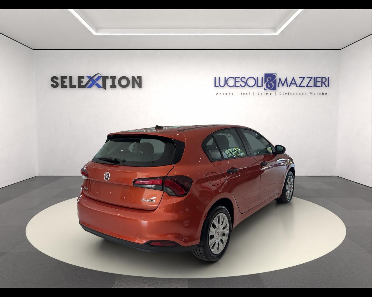FIAT Tipo Hatchback Hybrid 1.5 Hybrid 130cv Dct Hb Tipo