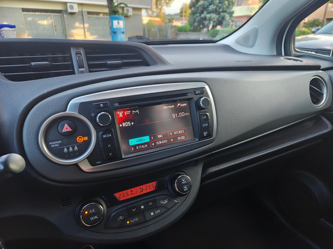 Toyota Yaris 1.0 5 porte Lounge