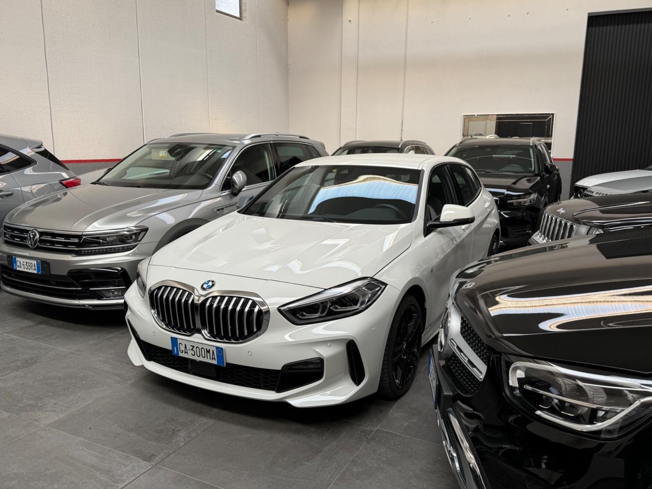 Bmw 118 118i 5p. Msport