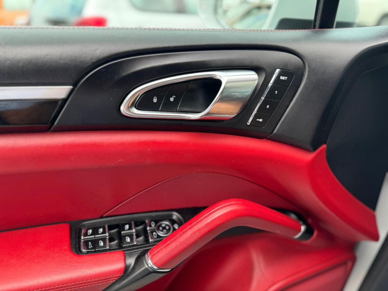 Porsche Cayenne 3.0 Diesel Platinum Edition