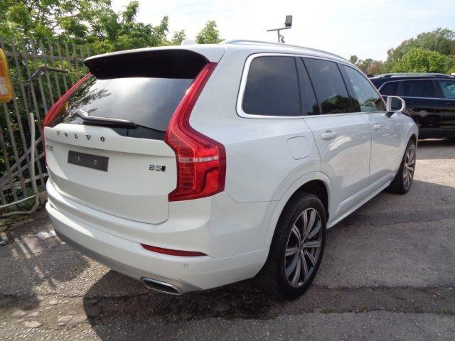 VOLVO XC90 B5 D MOMENTUM AWD AUTOM 7POSTI NAVI CAM"20 ITALIA