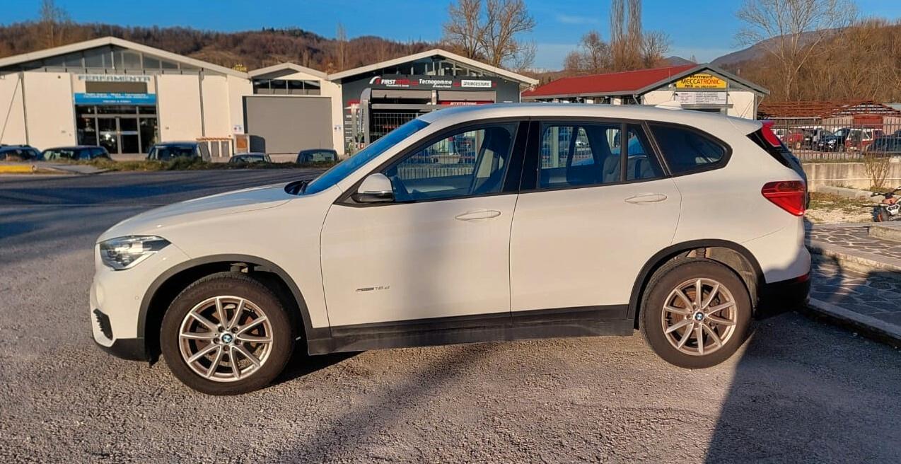 Bmw X1 sDrive16d