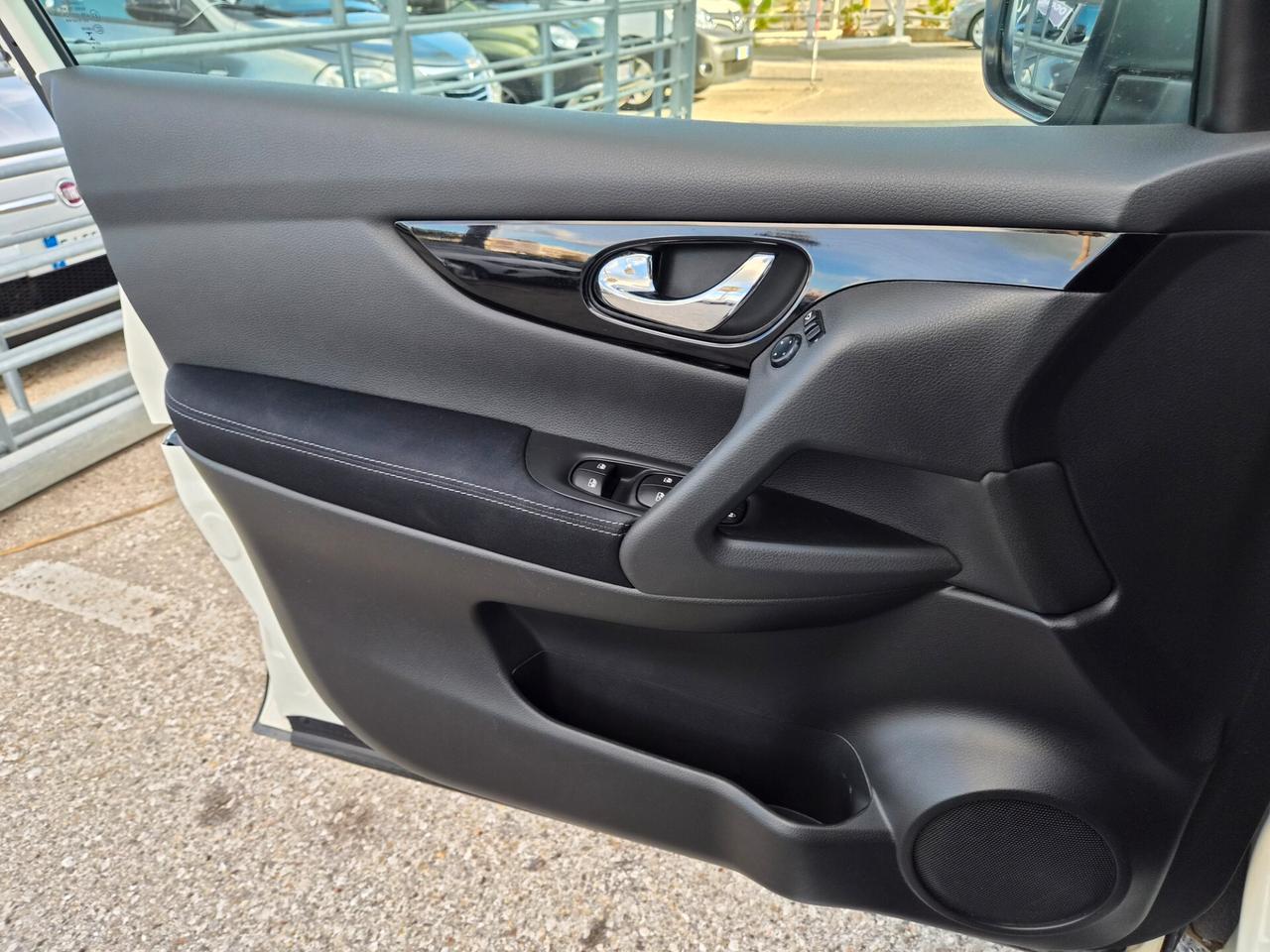 Qashqai 1.3 DIG-T 140 CV N-Connecta