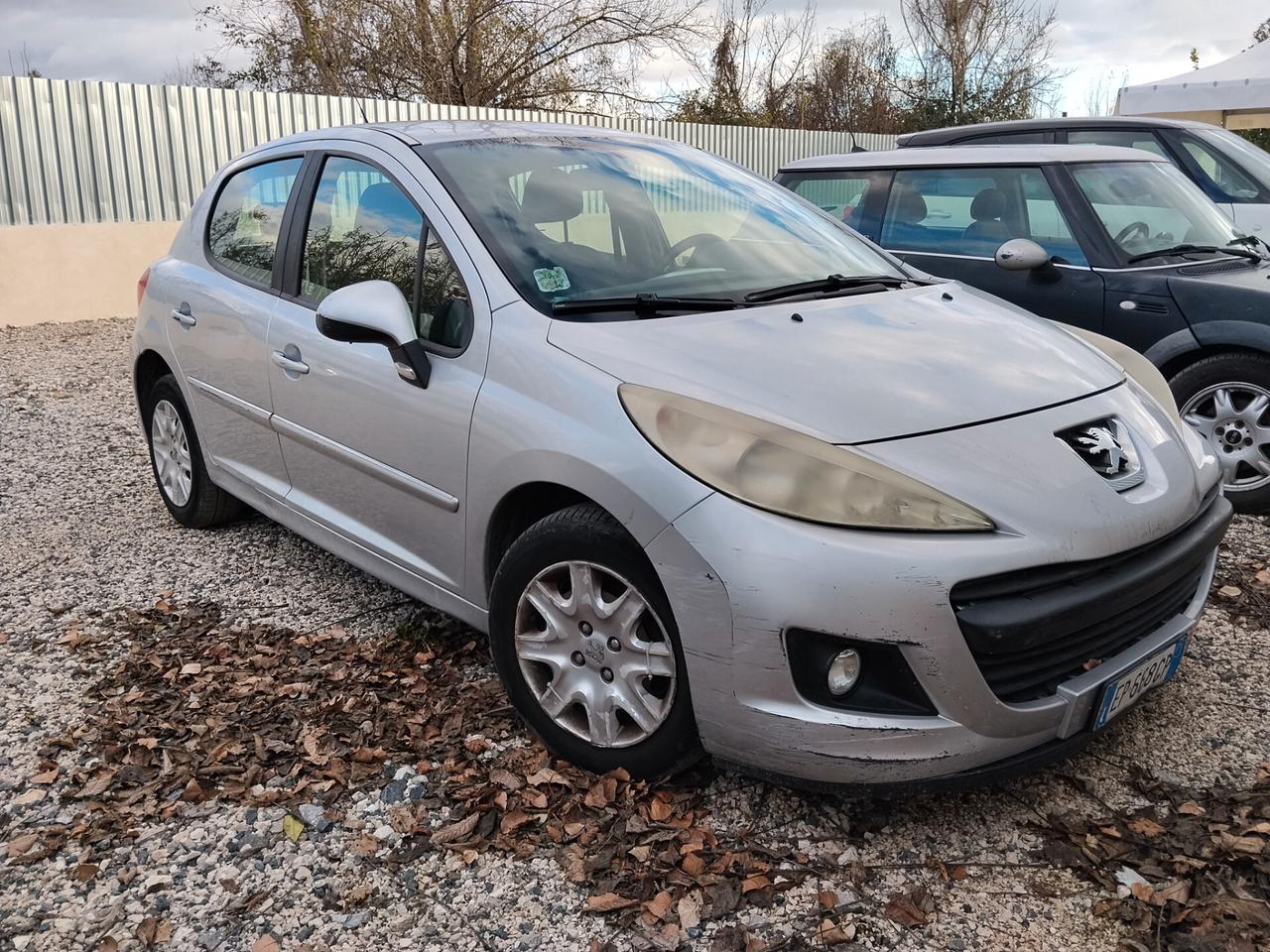 Peugeot 207 1.4 GPL LEGGI ANNUNCIO