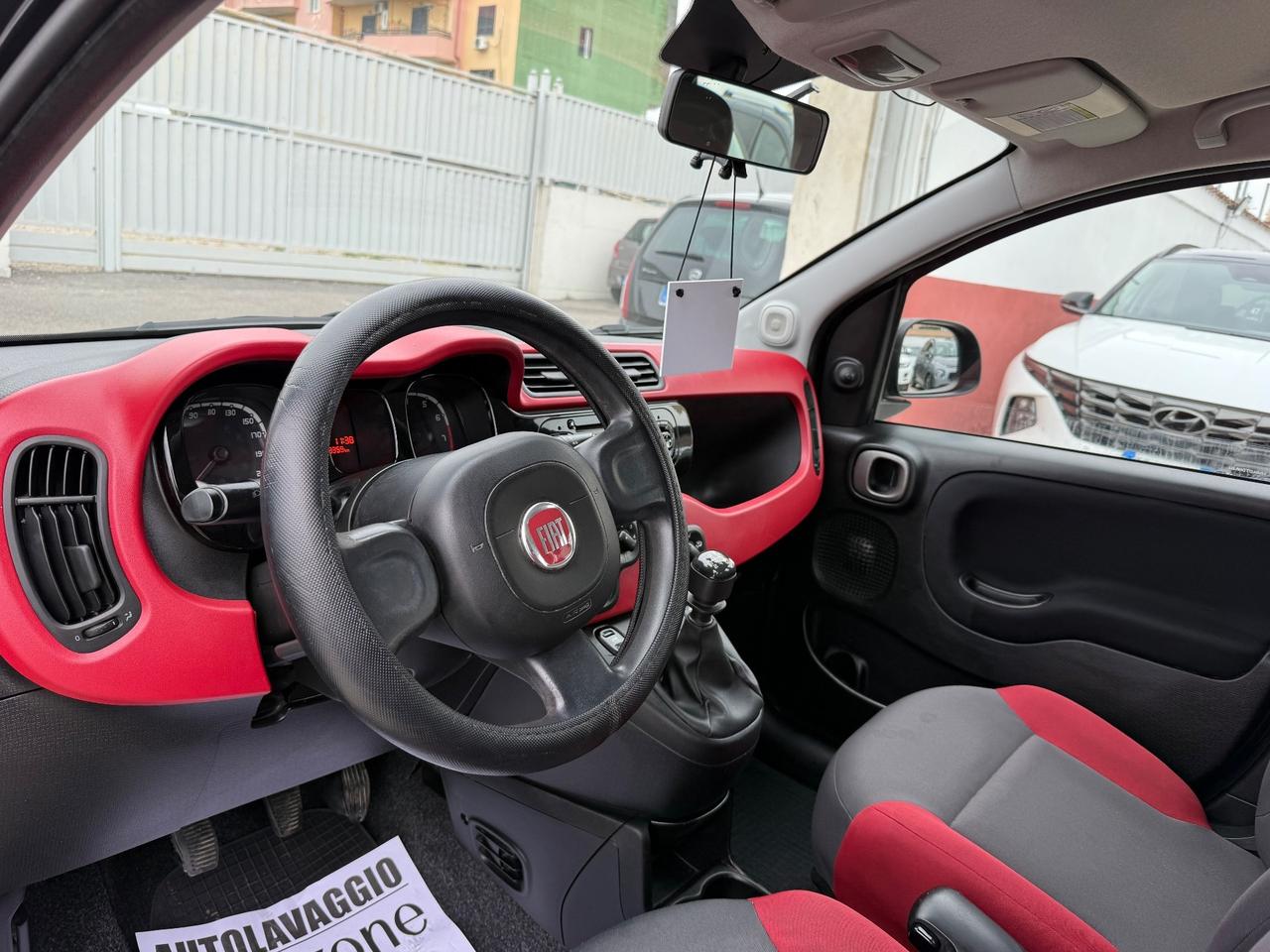 Fiat Panda 0.9 TwinAir Turbo Natural Power Lounge