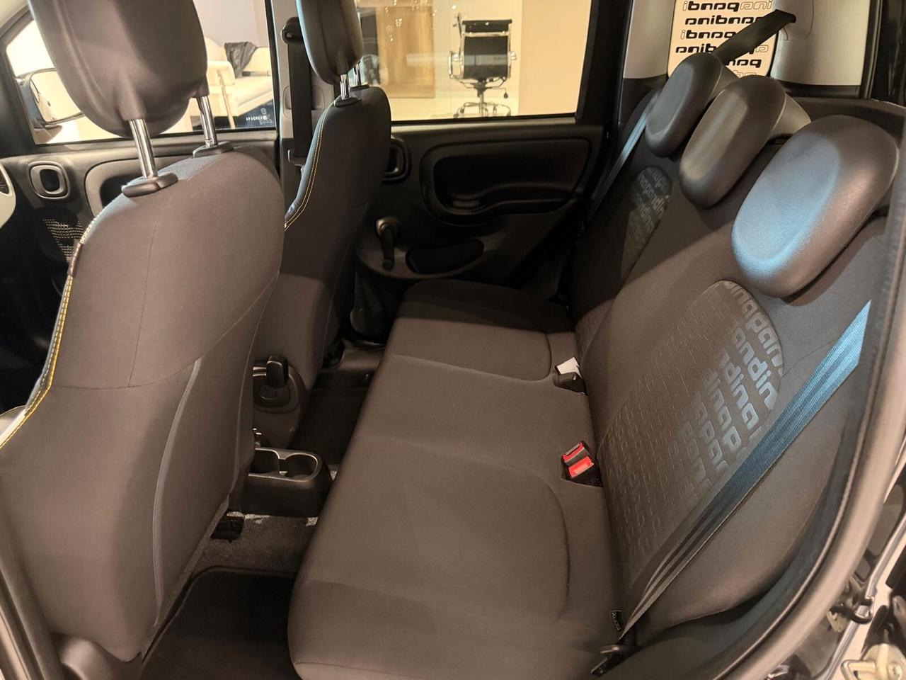 Fiat Panda 1.0 FireFly S&S Hybrid Pandina