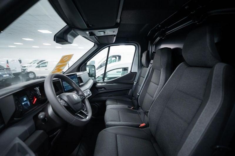 Renault Master Nuovo furgone M4HTFH 1 223 2M FG TA L2H2 T35 Blue dCi 130 E6E