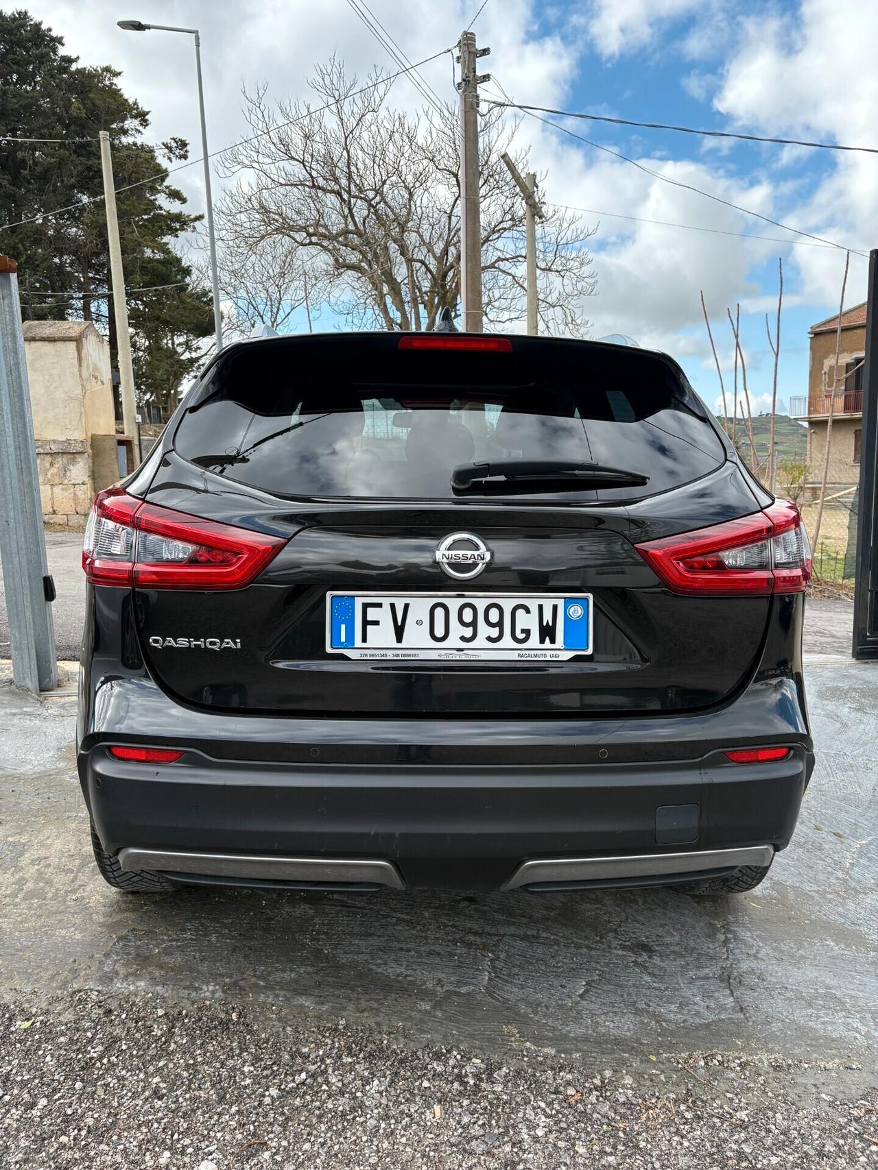 Nissan Qashqai 1.5 dCi Tekna+ (TETTO-NAVI-RETRO CAMERA)