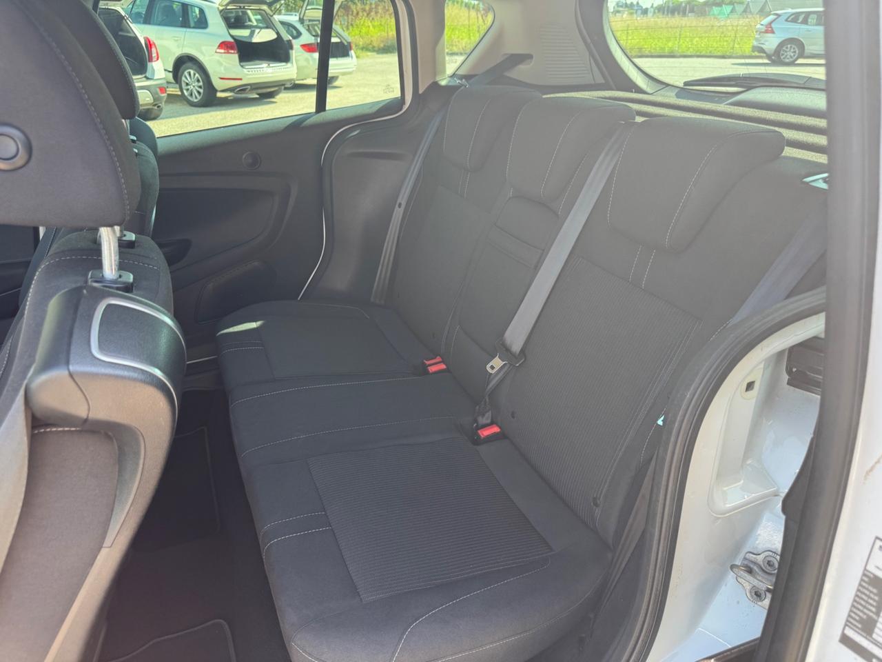 Ford B-Max 1.6 TDCi 95 CV Titanium Plus NEOPATENTATI