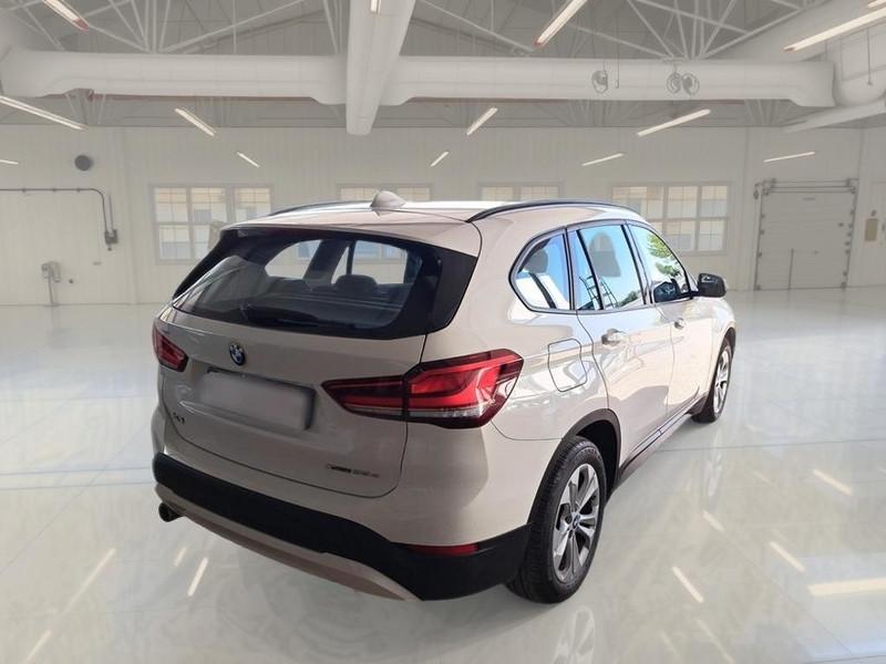BMW X1 xDrive 25e Business Advantage automatico