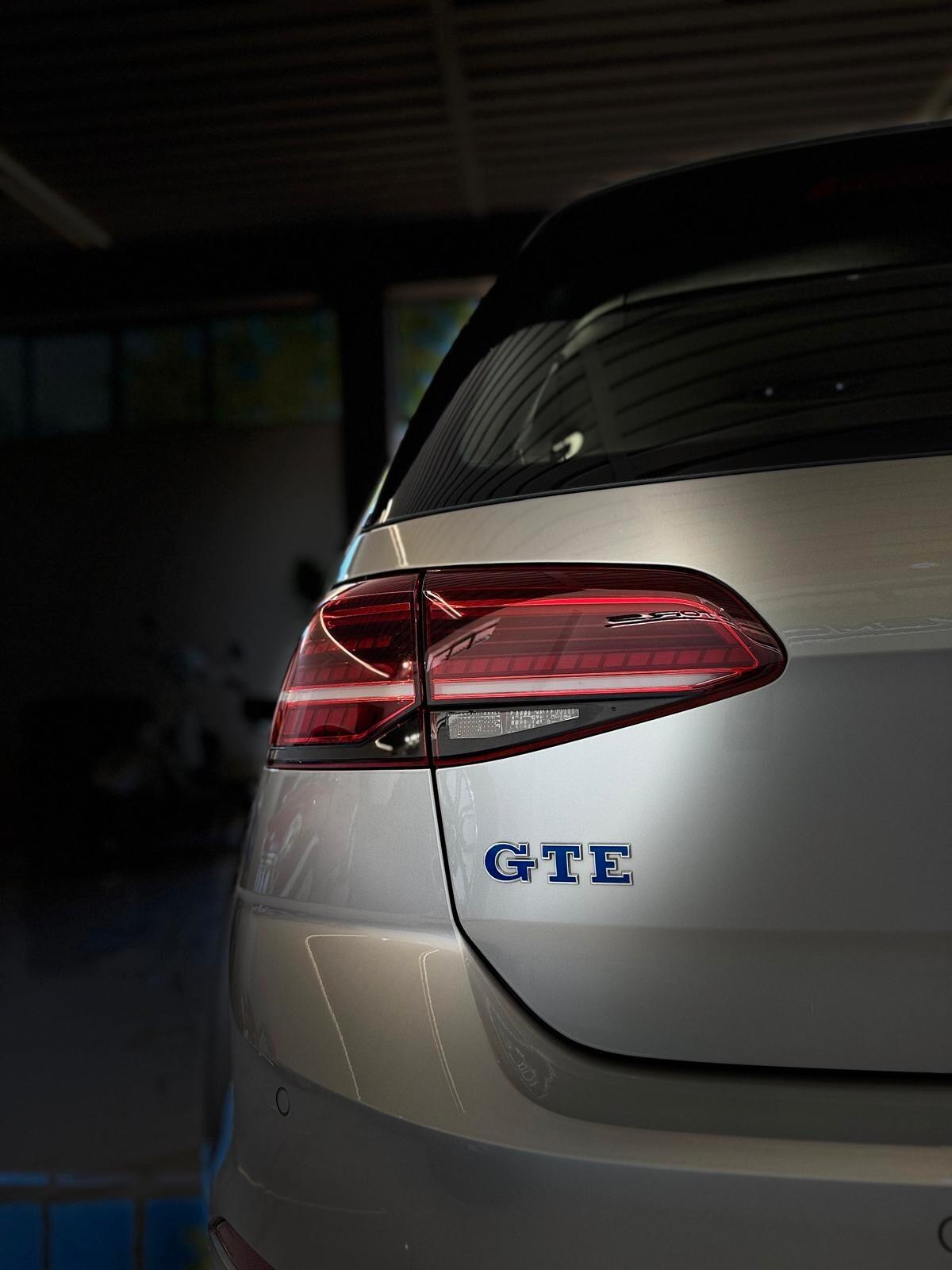 Volkswagen Golf 5p 1.4 tsi Gte plug in Hybrid dsg