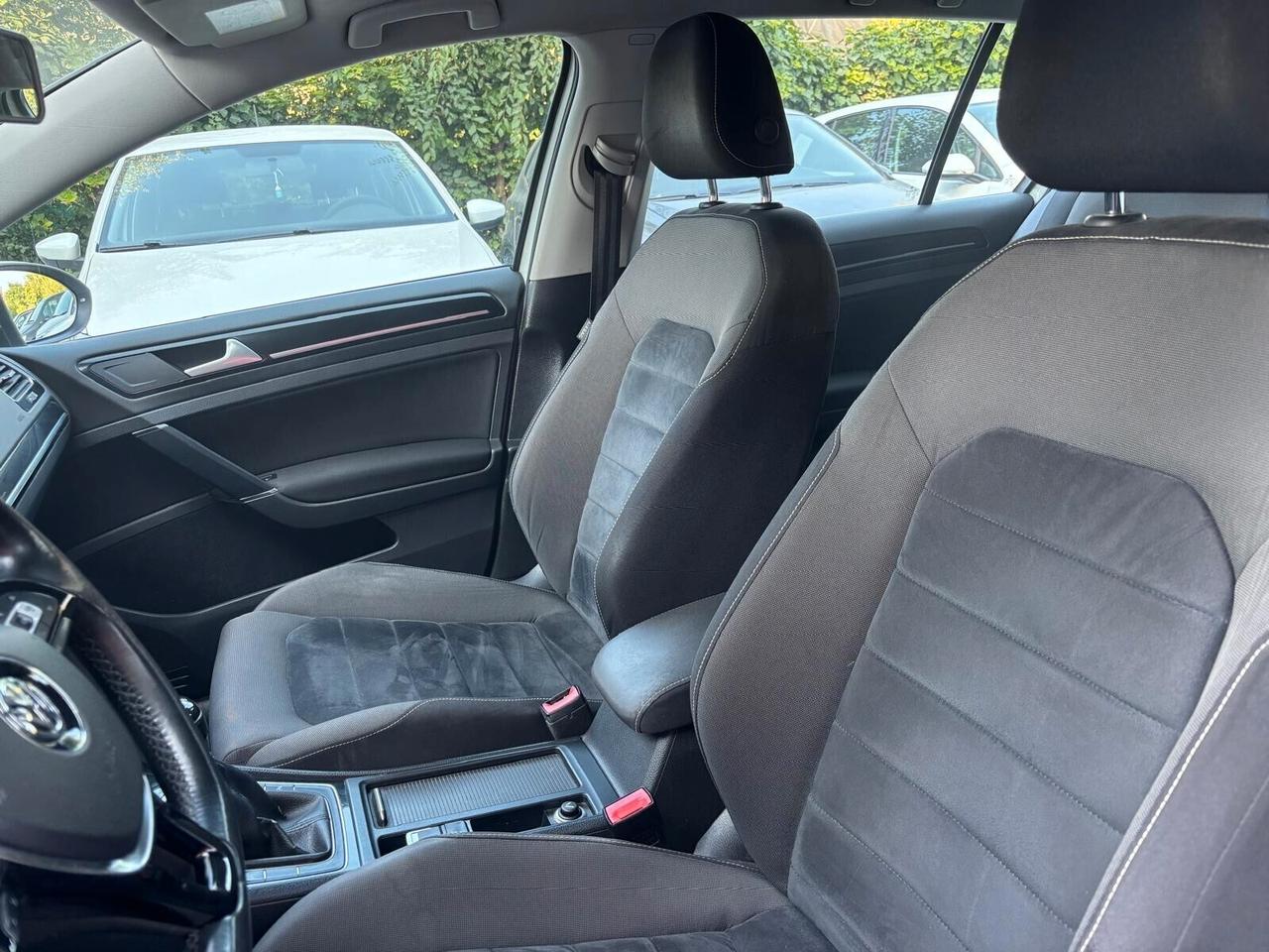 Volkswagen Golf 1.4 TGI 5p. Highline OK Neopatentati