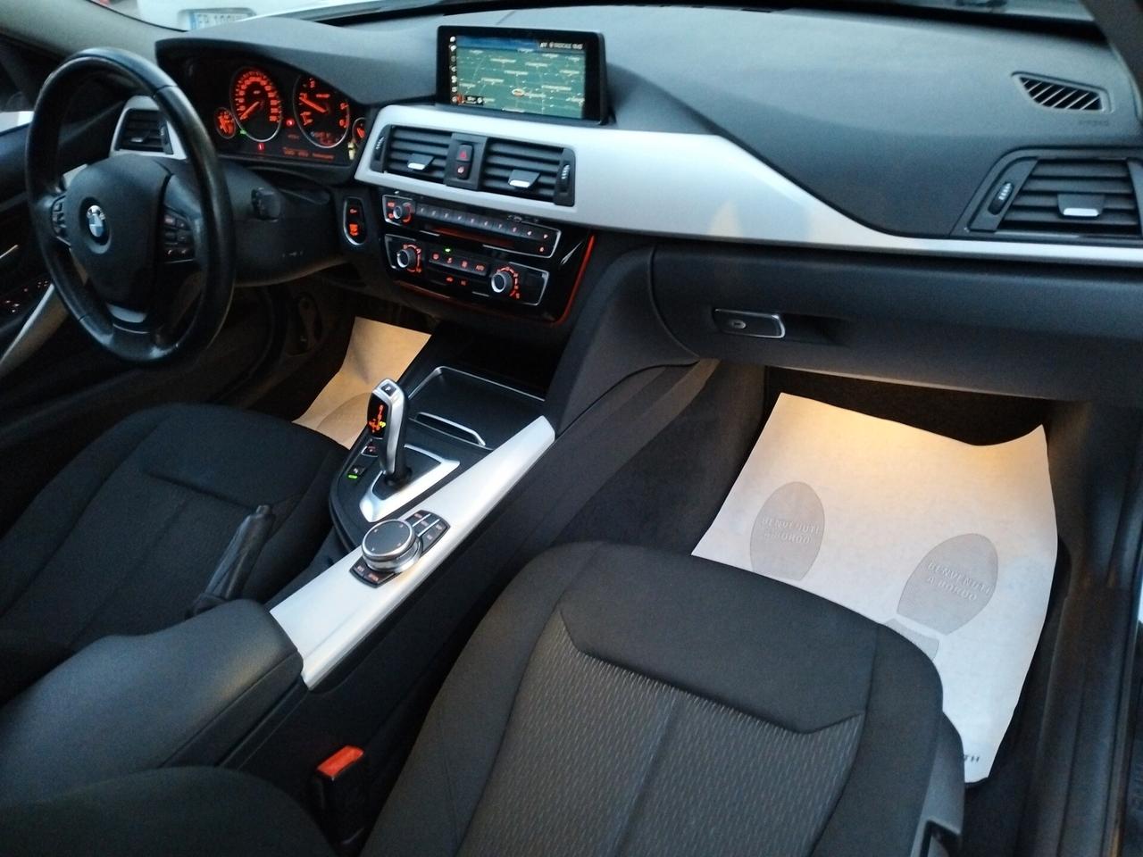 BMW 318 d Serie 3 F31 2018 Touring auto GANCIO TRAINO