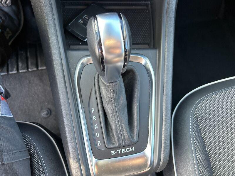 Renault Captur II 2019 1.6 E-Tech phev Intens 160cv auto my21