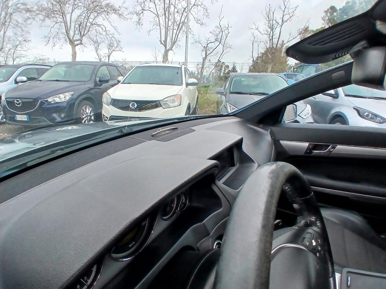 Mercedes-benz E 220 CDI Coupé BlueEFFICIENCY