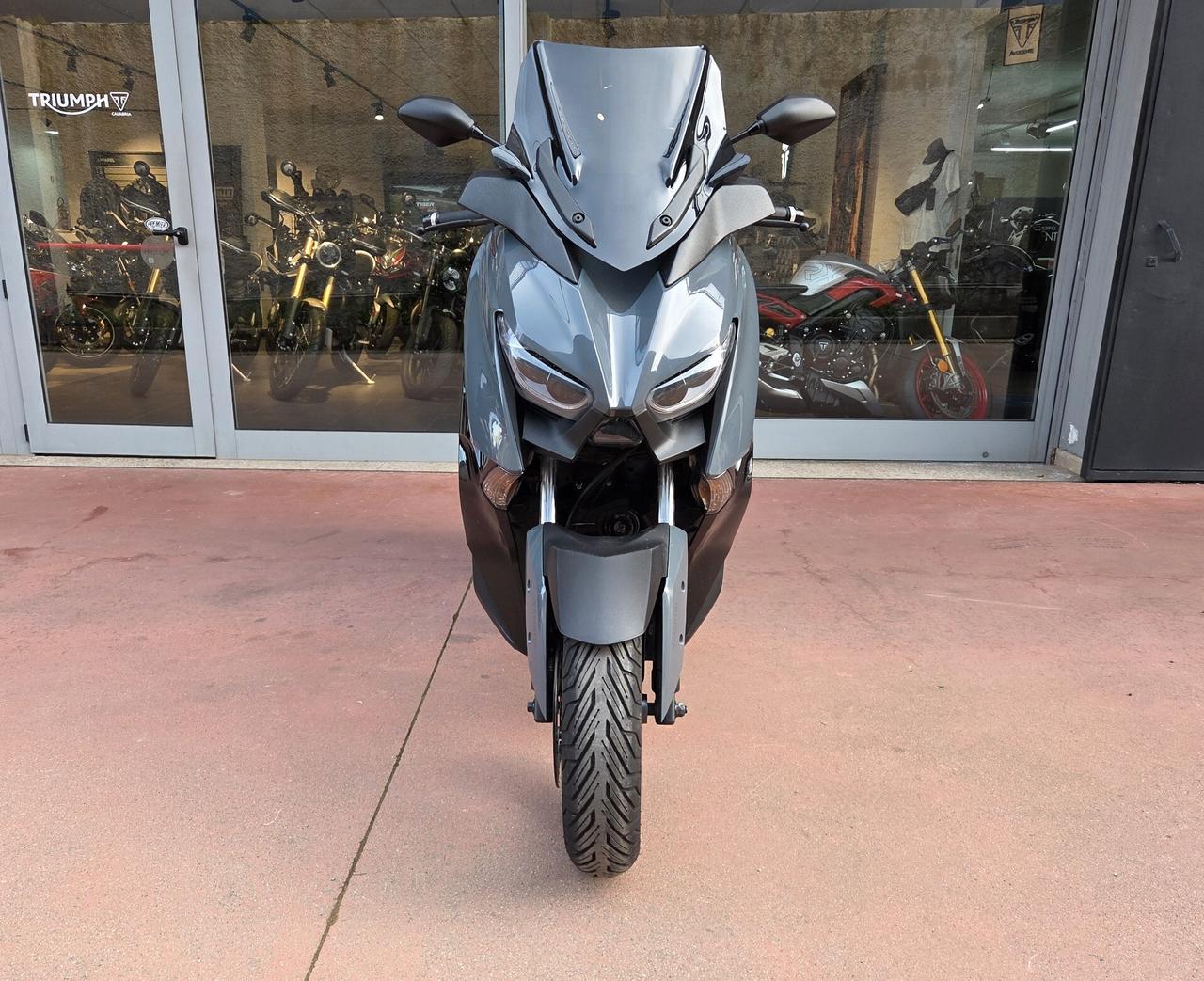 Yamaha X-Max 300 TECH MAX