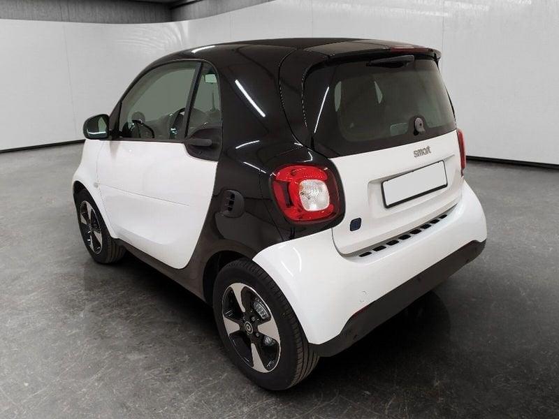 smart fortwo eq Passion 4,6kW