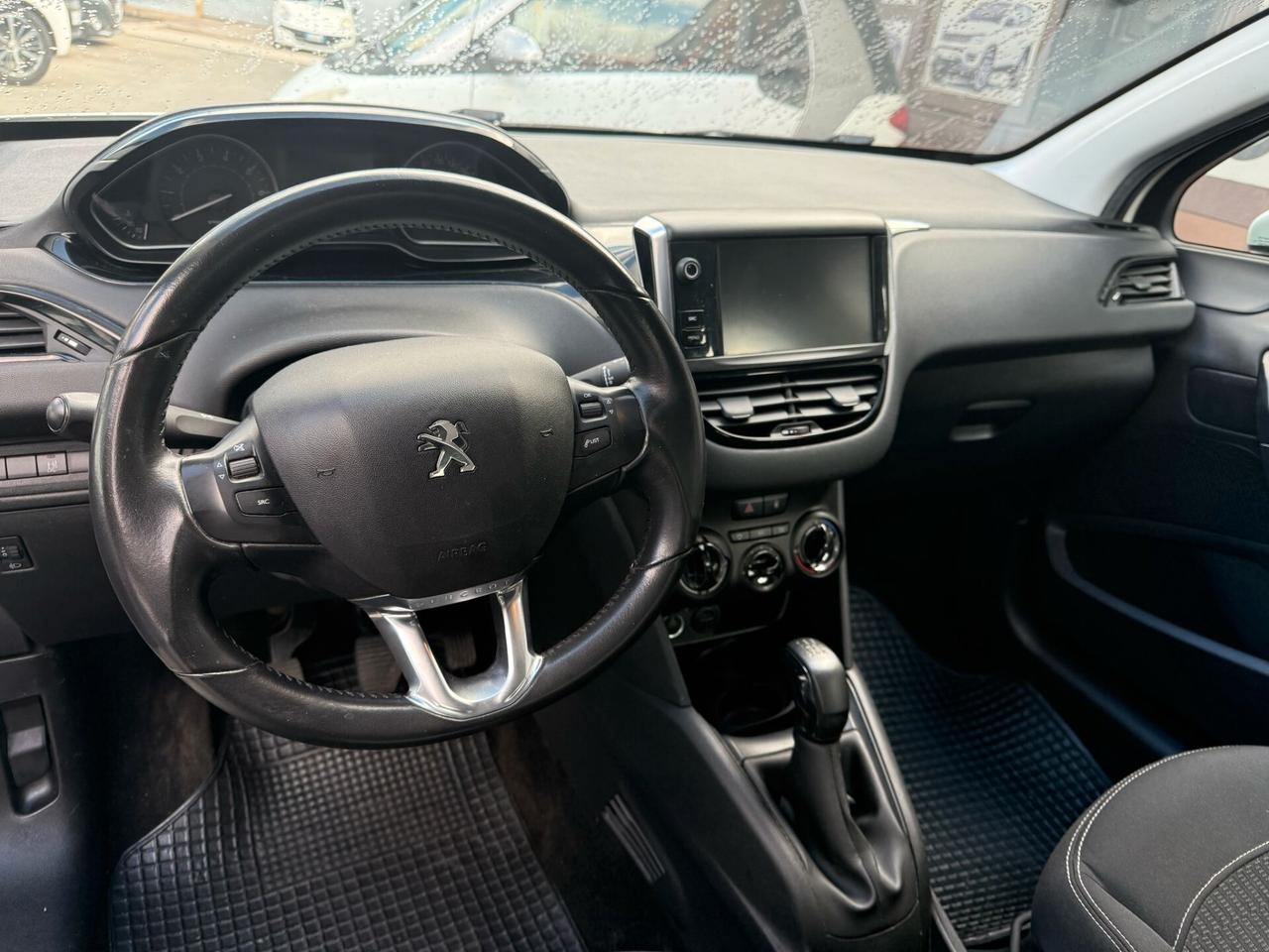 PEUGEOT 208 GPL CASA MADRE 2018