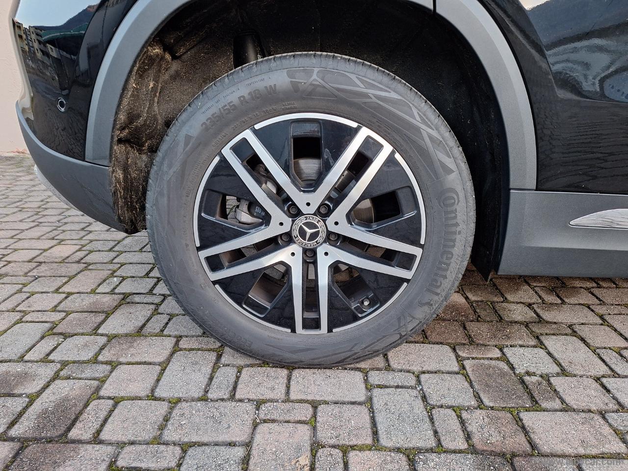 MERCEDES-BENZ GLA 200 d Automatic 4Matic UNICOPROP.