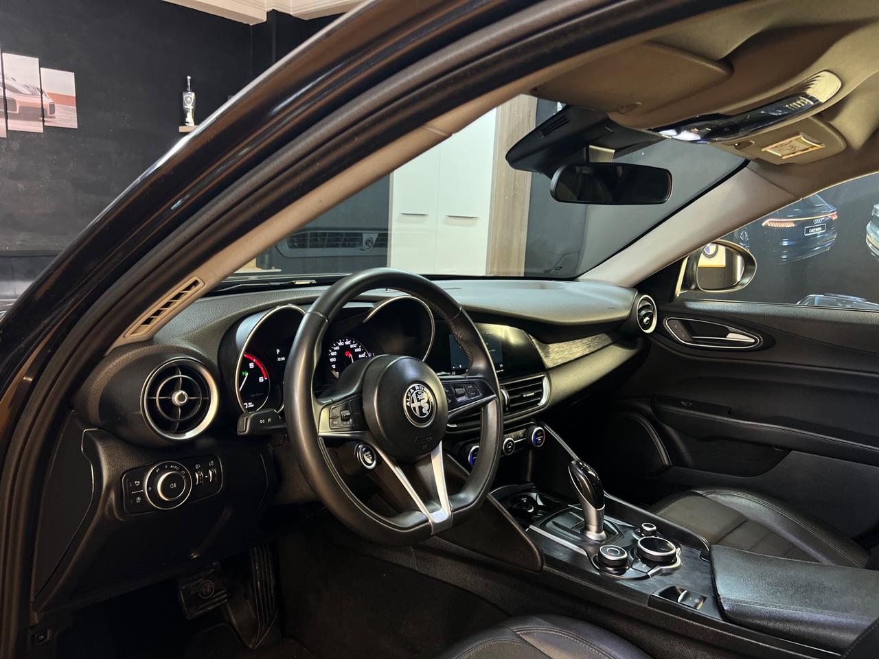 Alfa Romeo Giulia 2.2 Turbodiesel 160 CV AT8 Sprint