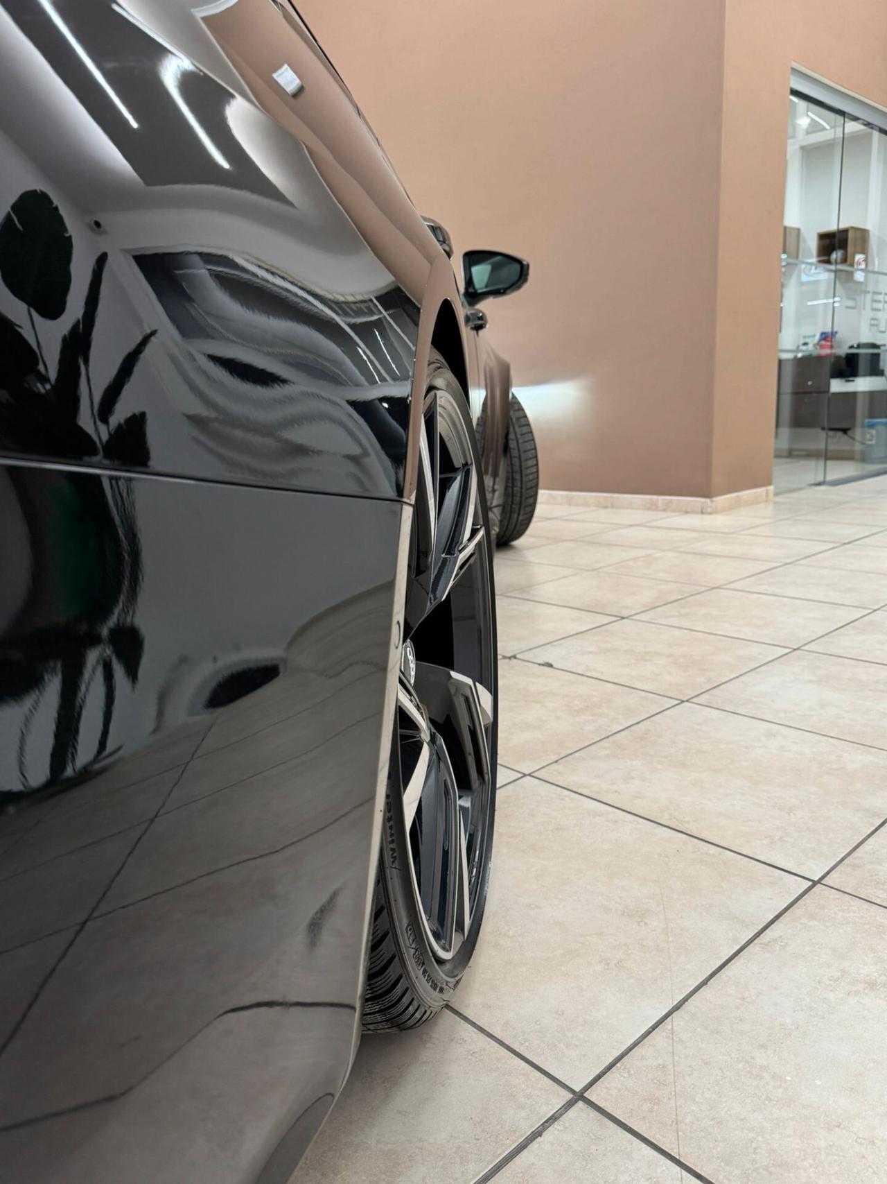 Audi A6 RS 6 Avant 4.0 TFSI V8 quattro tiptronic