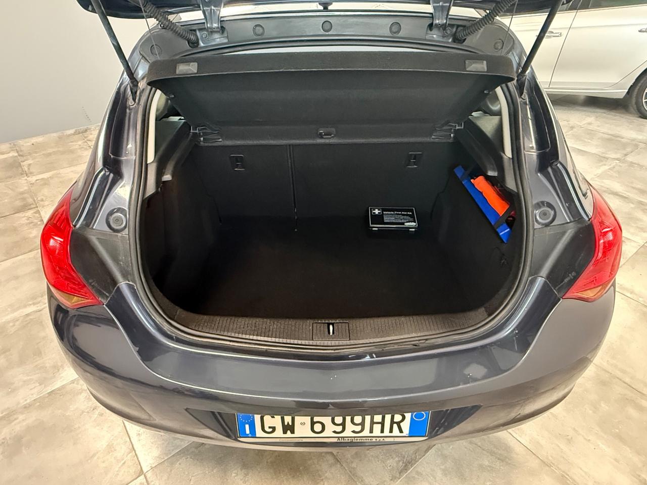 Opel Astra 1.7 CDTI 110CV 5 porte Elective