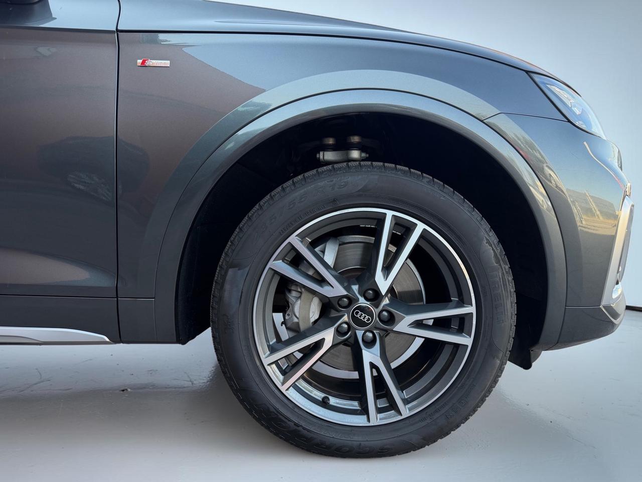 Audi Q5 40 TDI Quattro S-Tronic S-LINE*98.000KM*