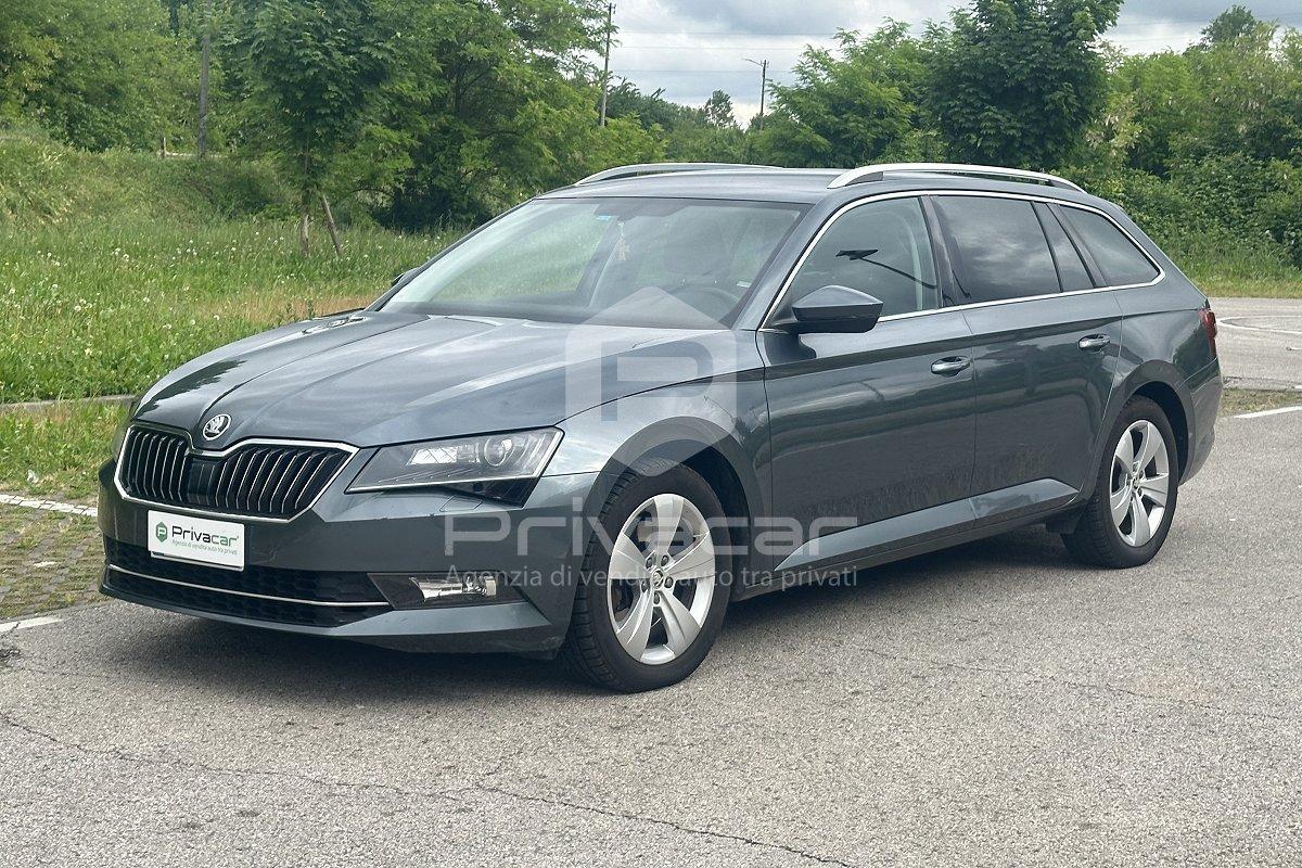 SKODA Superb 1.6 TDI DSG Wagon Executive