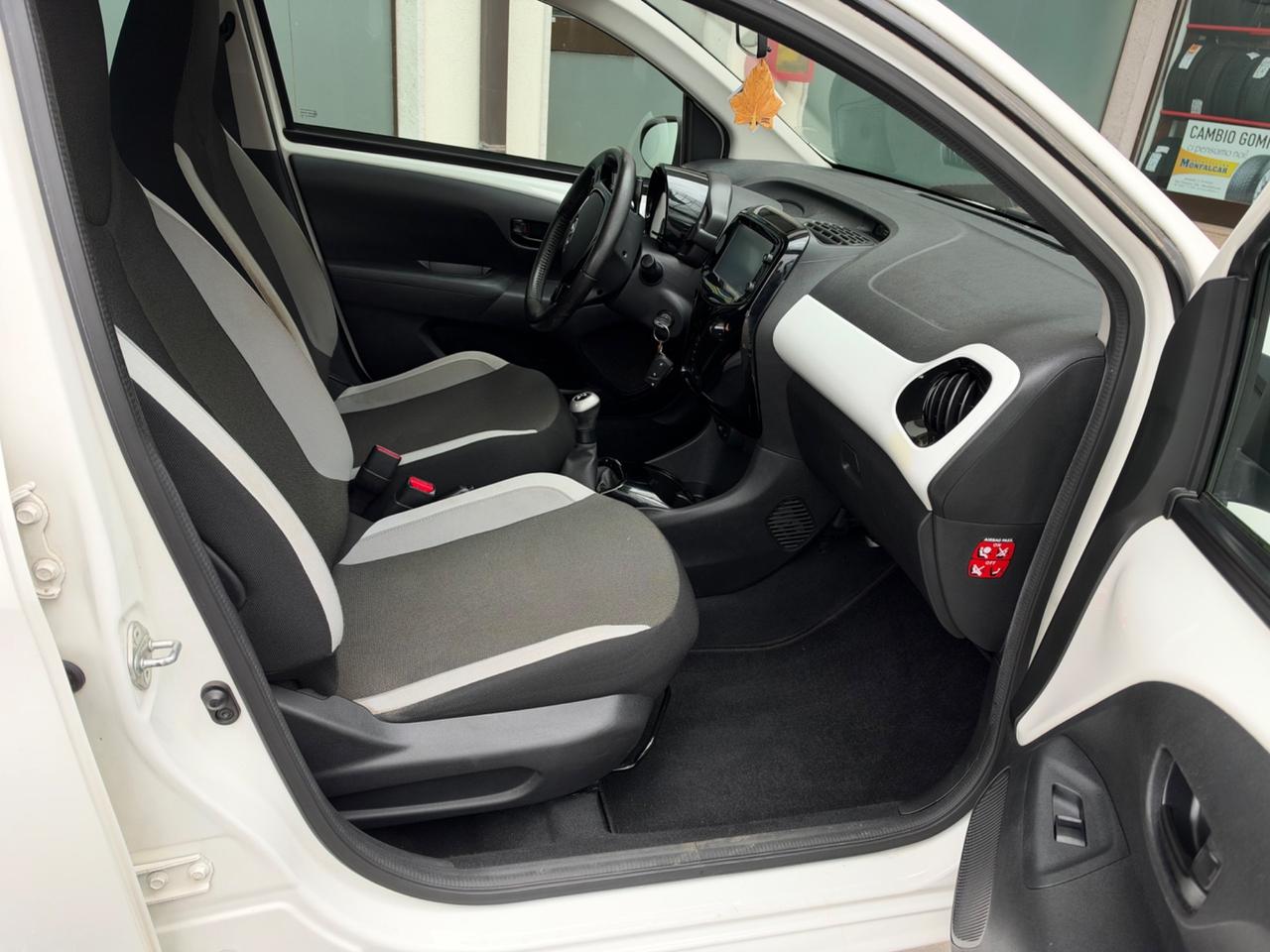 Toyota Aygo 1.0 69 CV x-play