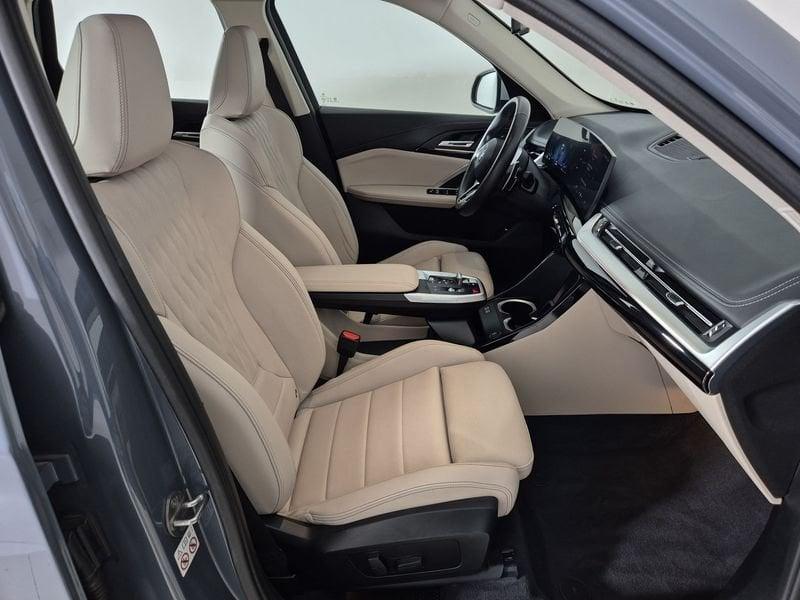 BMW X1 U11 xdrive23d mhev 48V X-Line auto