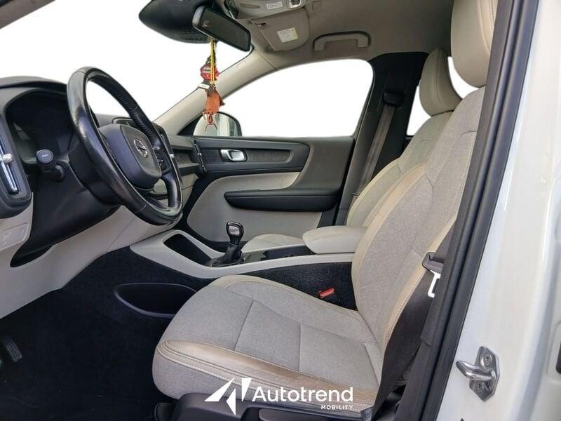 Volvo XC40 D3 150 CV NAVI LED Business