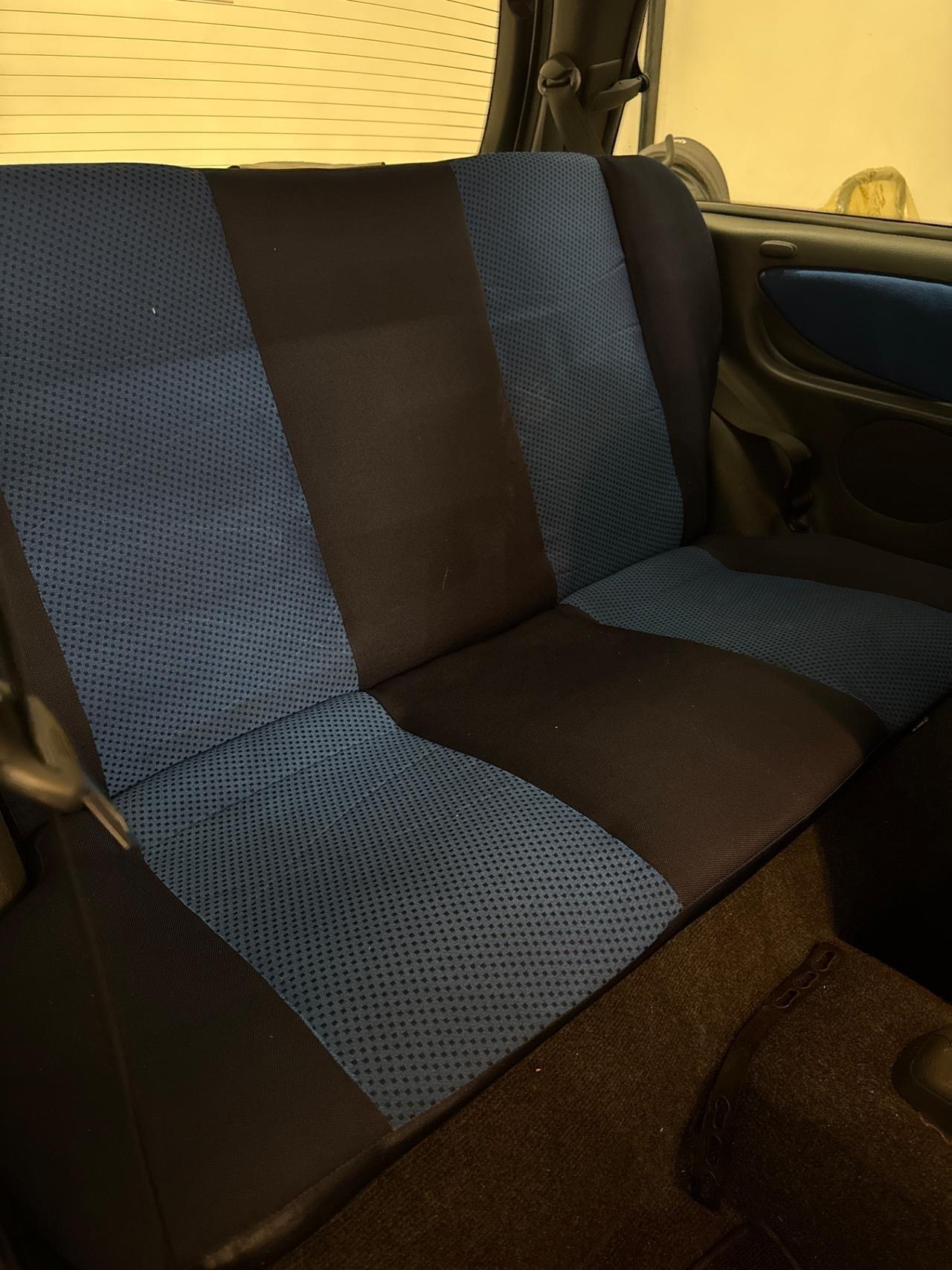 Lancia Y 1.2i cat Elefantino Blu