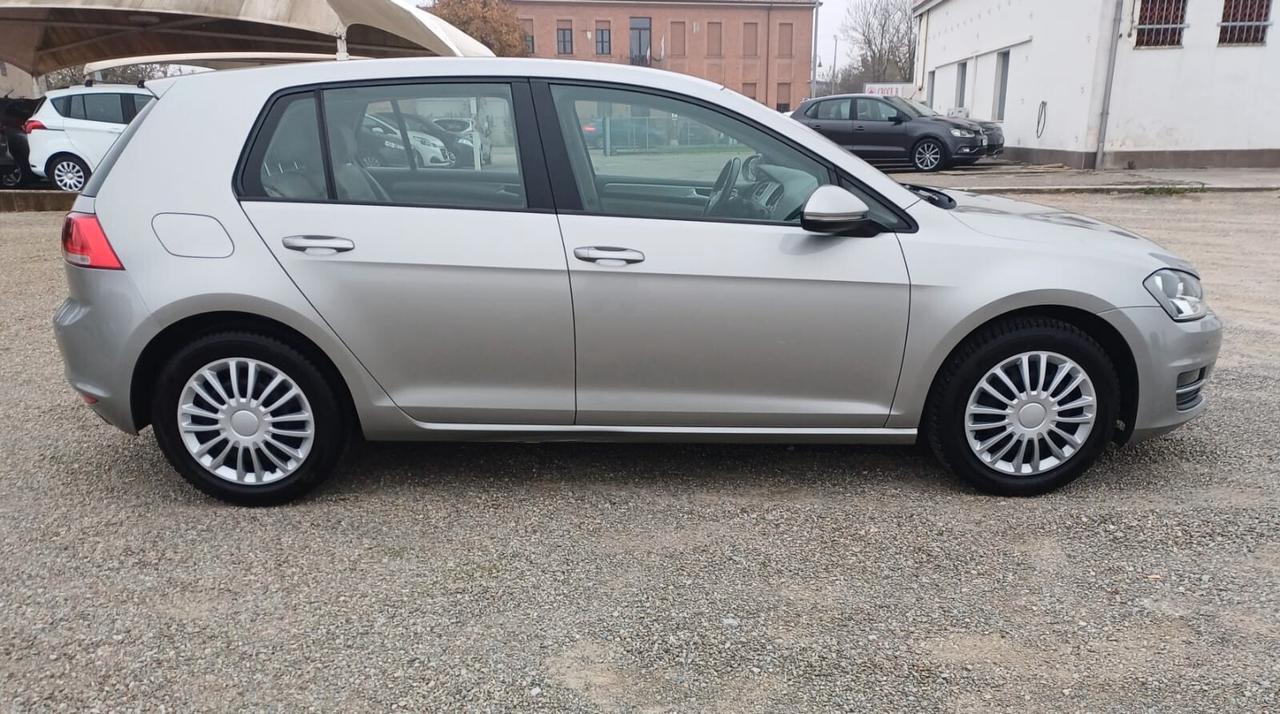 Volkswagen Golf 1.6 TDI 5p. Highline BlueMotion Technology